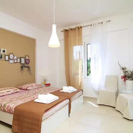 Case de vacanță Alexandra - Komfort Mit Eigenem Pool Loutra
